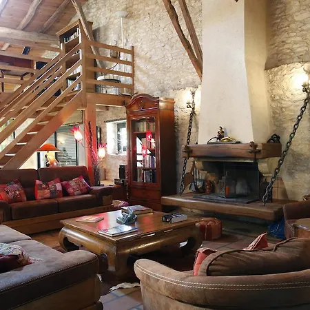 La Maison Du Chai